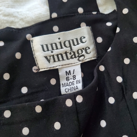 Unique vintage suspenders pencil skirt. - Picture 3 of 3
